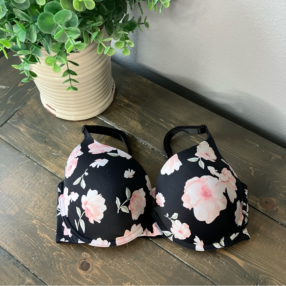 PINK Victoria's Secret Black Floral Bra